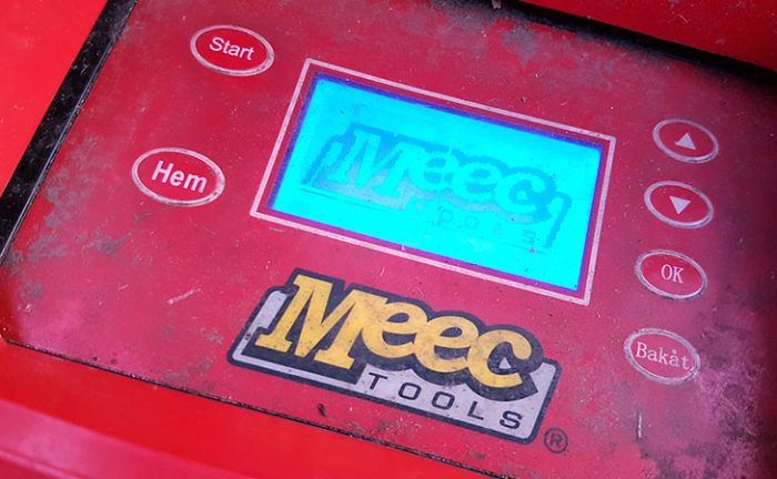 Display MEEC robotgräsklippare